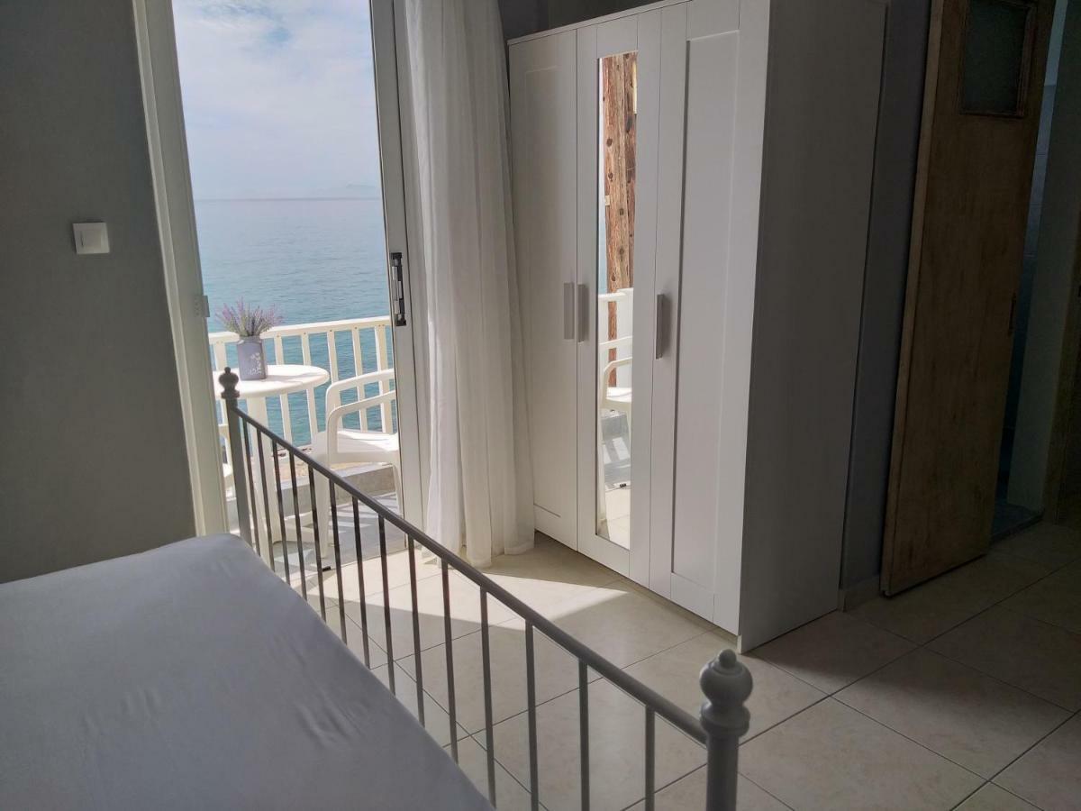 Pillbox Seafront Studios And Apartments Kardamena  外观 照片